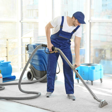 Teppichbodenreinigung in professionellen Reinigungsverfahren